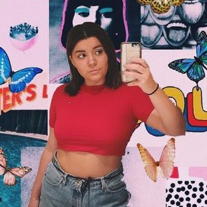 Meet your Posher, Amber